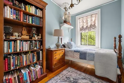 18 Hereford St, Boston, MA 02115 - Photo 29