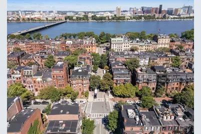18 Hereford St, Boston, MA 02115 - Photo 39