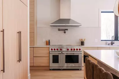 25 White Ave, Newton, MA 02459 - Photo 13