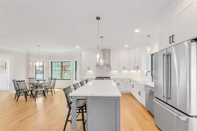 17 Starling Street, Boston, MA 02132 - Photo 9