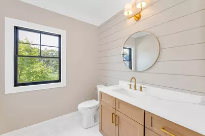 17 Starling Street, Boston, MA 02132 - Photo 23