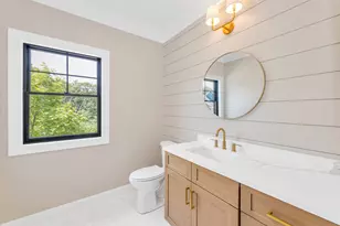 17 Starling St, Boston, MA 02132 - Photo 23