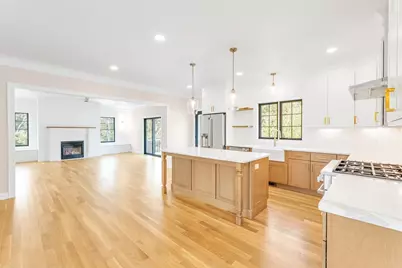 17 Starling Street, Boston, MA 02132 - Photo 19