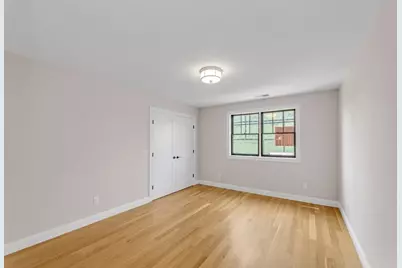 17 Starling Street, Boston, MA 02132 - Photo 17