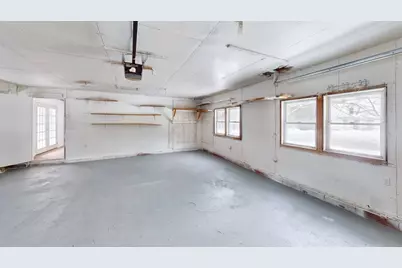 232 School St, Groveland, MA 01834 - Photo 21