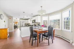 33 1st Parish Ln, Hanover, MA 02339 - Photo 9