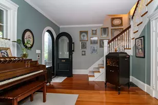 18 Eaton Ct, Wellesley, MA 02481 - Photo 3