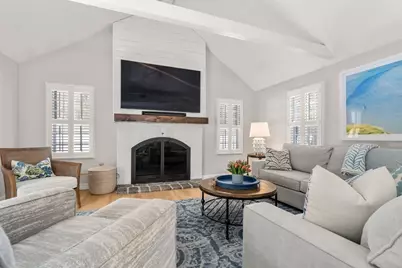 22 Longmeadow Rd, Hingham, MA 02043 - Photo 3