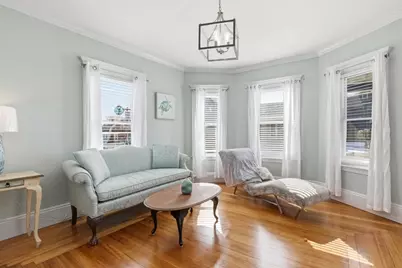 4 Valley Rd #4, Swampscott, MA 01907 - Photo 1