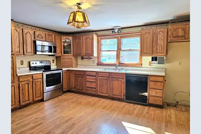 7 Dana Park, Hopedale, MA 01747 - Photo 5