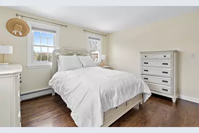 40 Pinewood Rd, Wellesley, MA 02482 - Photo 21