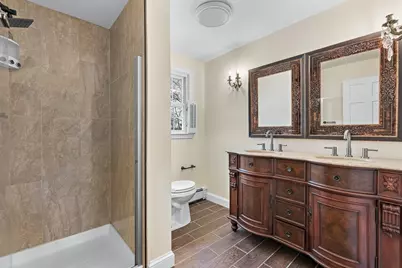 40 Pinewood Rd, Wellesley, MA 02482 - Photo 19