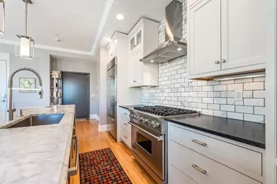 361 W 4th St #5, Boston, MA 02127 - Photo 7