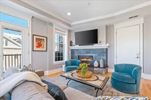 361 W Fourth St, Boston, MA 02127 - Photo 9