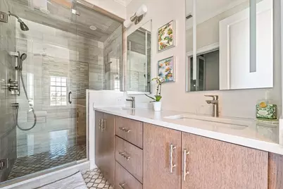 361 W 4th St #5, Boston, MA 02127 - Photo 17