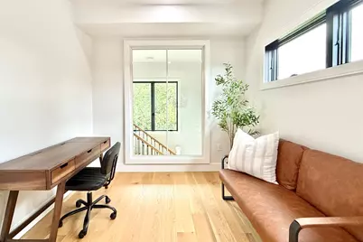 809-811 Heath St #811, Brookline, MA 02467 - Photo 27