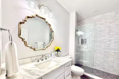 811 Heath St #811, Brookline, MA 02467 - Photo 17