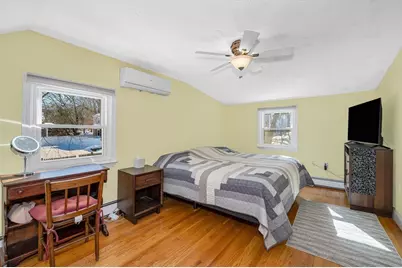 34 Stark Ave, Wakefield, MA 01880 - Photo 15