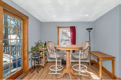 34 Stark Ave, Wakefield, MA 01880 - Photo 9