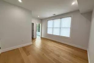 811 Heath St, Brookline, MA 02467 - Photo 25