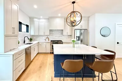 811 Heath Street, Brookline, MA 02467 - Photo 5