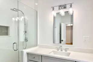 811 Heath St, Brookline, MA 02467 - Photo 19