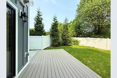811 Heath Street, Brookline, MA 02467 - Photo 13