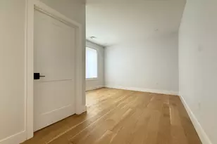 811 Heath St, Brookline, MA 02467 - Photo 23
