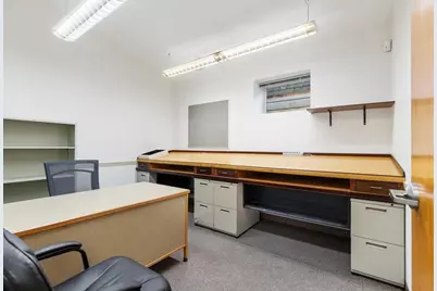 30 Thacher St, Malden, MA 02148 - Photo 15