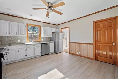 69 Tremont #2, Salem, MA 01970 - Photo 3