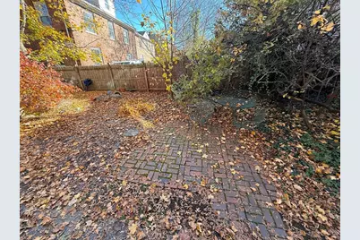 352 Harvard Street #1C, Cambridge, MA 02138 - Photo 29