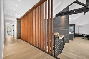 719 Wellesley St, Weston, MA 02493 - Photo 19