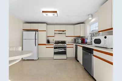 477 Northboro Rd W #8, Marlborough, MA 01752 - Photo 15