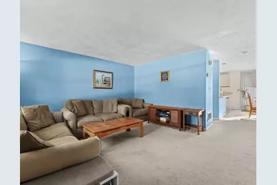 477 Northboro Rd W #8, Marlborough, MA 01752 - Photo 9