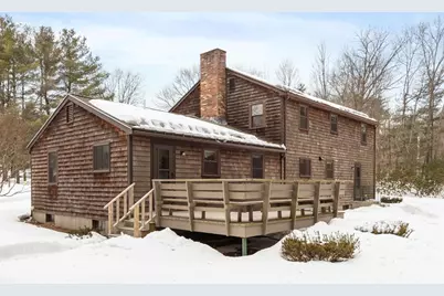 352 Wood St, Hopkinton, MA 01748 - Photo 9