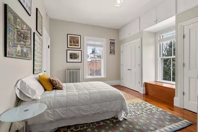 327 Franklin St, Newton, MA 02458 - Photo 17