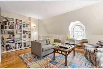 327 Franklin St, Newton, MA 02458 - Photo 21