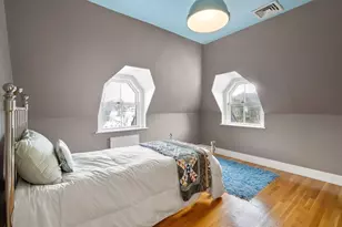 327 Franklin St, Newton, MA 02458 - Photo 23