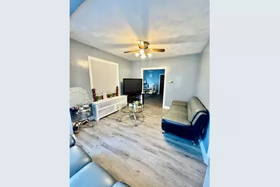 4 Walnut St, Taunton, MA 02780 - Photo 5