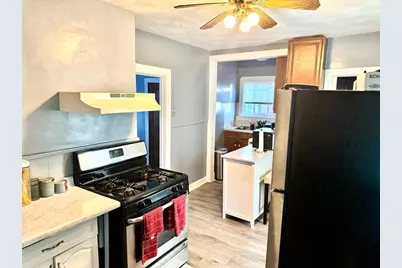 4 Walnut St, Taunton, MA 02780 - Photo 7