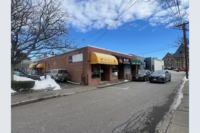 21 Pelham St #21, Newton, MA 02459 - Photo 3