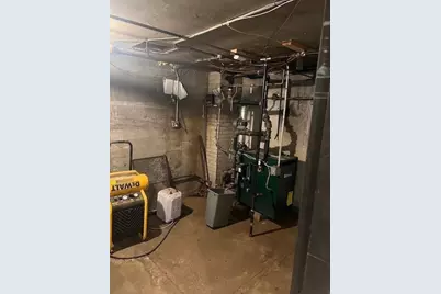 21 Pelham St #21, Newton, MA 02459 - Photo 11