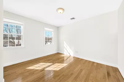 132 Howe St #B, Natick, MA 01760 - Photo 17