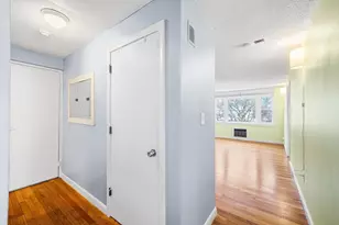 150 Wrentham St, Boston, MA 02124 - Photo 11