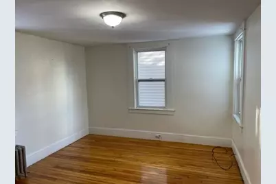 102 Pleasant St, Fitchburg, MA 01420 - Photo 11