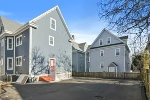4 Benson St, Boston, MA 02135 - Photo 29