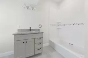 4 Benson St, Boston, MA 02135 - Photo 13