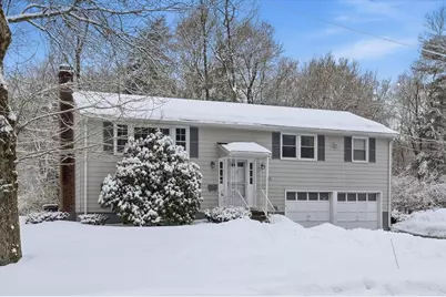 15 Woodmere, Framingham, MA 01701 - Photo 3