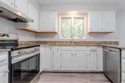 180 Pike Ave, Attleboro, MA 02703 - Photo 7