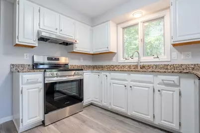 180 Pike Ave, Attleboro, MA 02703 - Photo 5